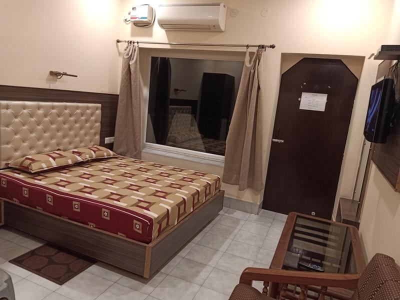 Scindhia Guest House Варанаси Экстерьер фото
